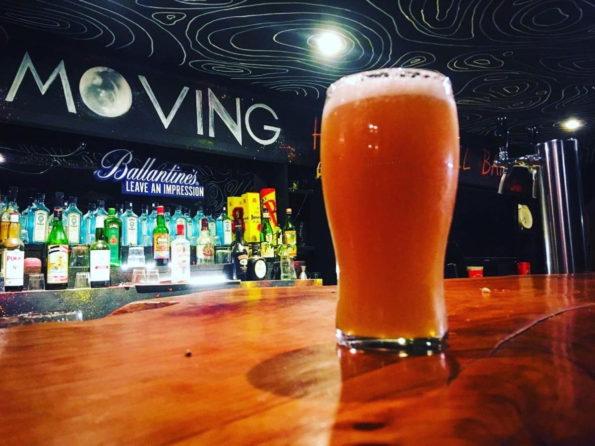 Moving Hostel Travel Bar Сан-Карлос-де-Барилоче Экстерьер фото